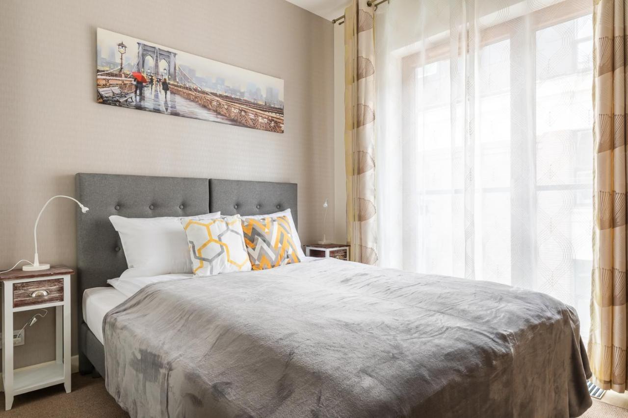 Pawia 51 - Comfort Studio By Noclegi Renters Varşova Dış mekan fotoğraf